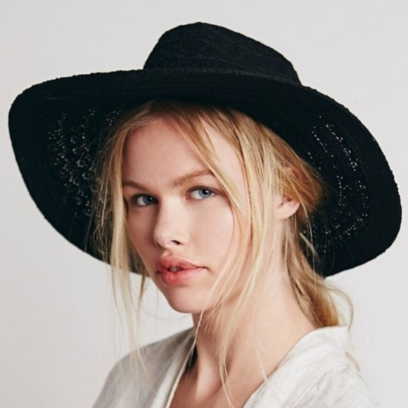 Free People Accessories - New $68 FREE PEOPLE Black Lace Lover Wide Brim Rancher Hat OS